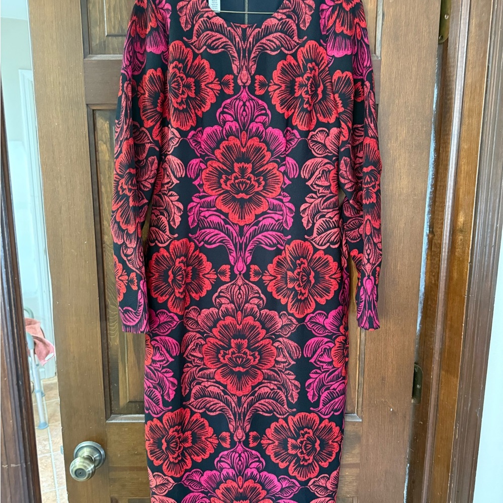 Black Floral Knit Long-Sleeve Dress - Red & Pink